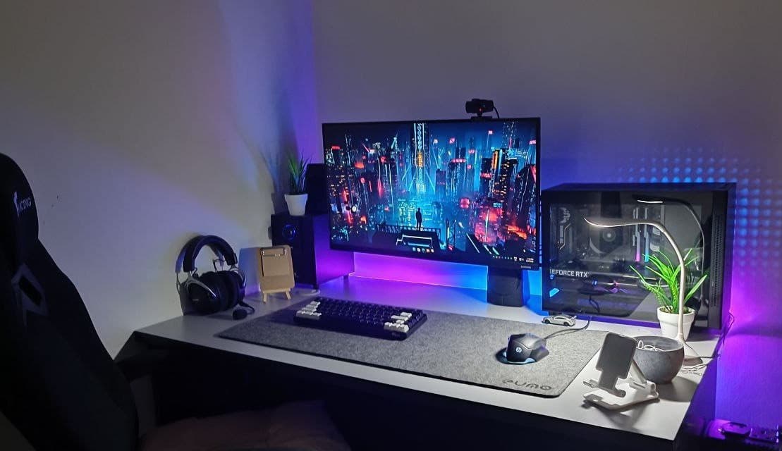 Najmu's workstation setup
